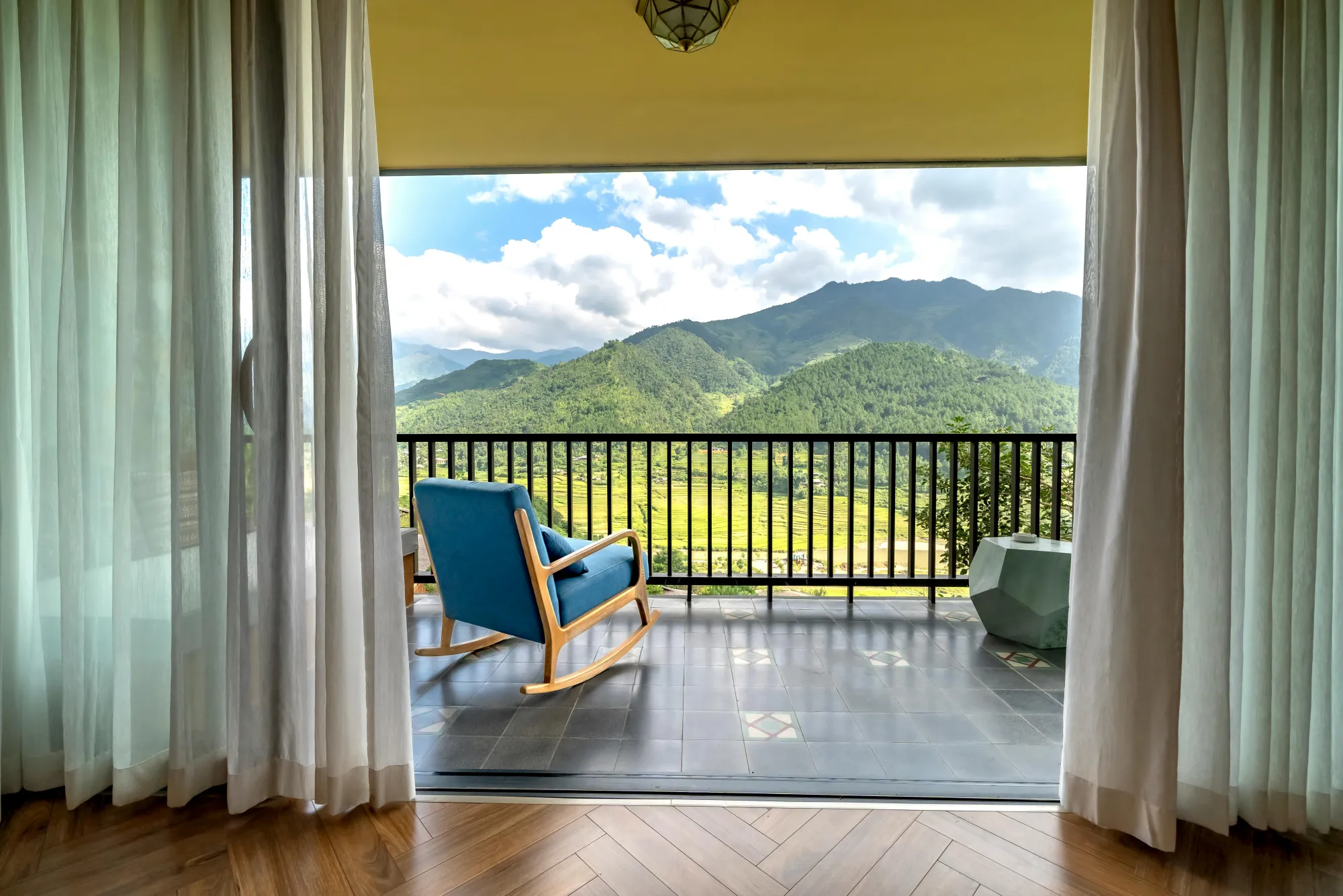 Private balcony with a mountain view